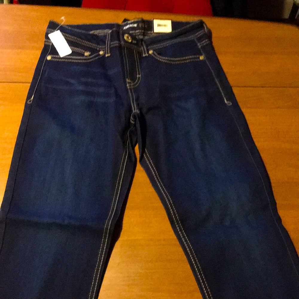 NWT Jordache Ankle Skinny jeans. Extra Stretch size 4